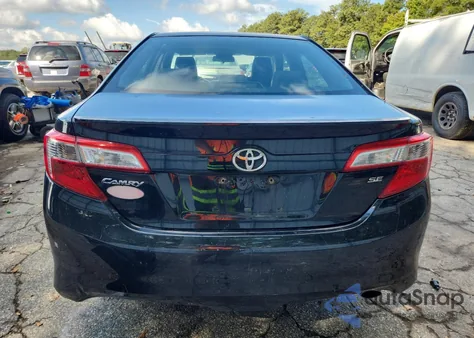 2012 Toyota Camry Base z USA, uszkodzony, nr VIN 4T1BF1FK8CU107862